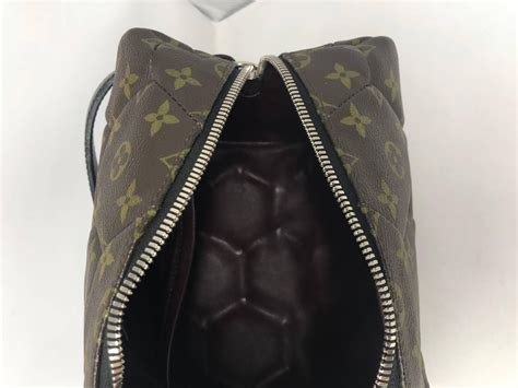 louis vuitton hexagon bag